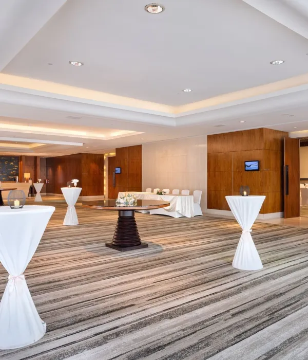 ボールルームのロビー