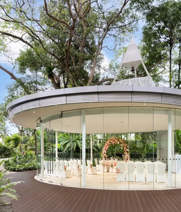 ガラスのパビリオン