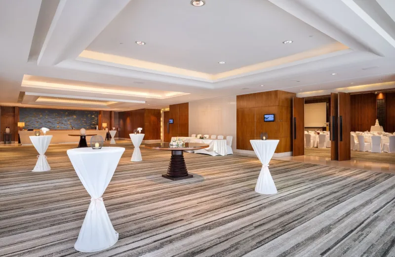 ボールルームのロビー
