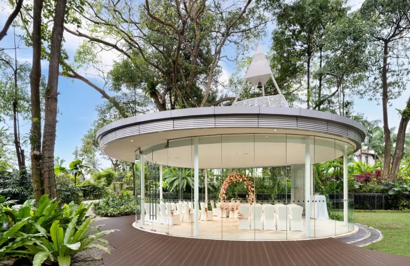 ガラスのパビリオン